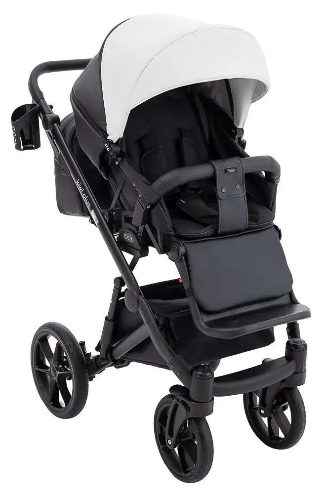 Коляска 2 в 1 Bair Kiwi Plus ECO BKP-51/15 белый/черный